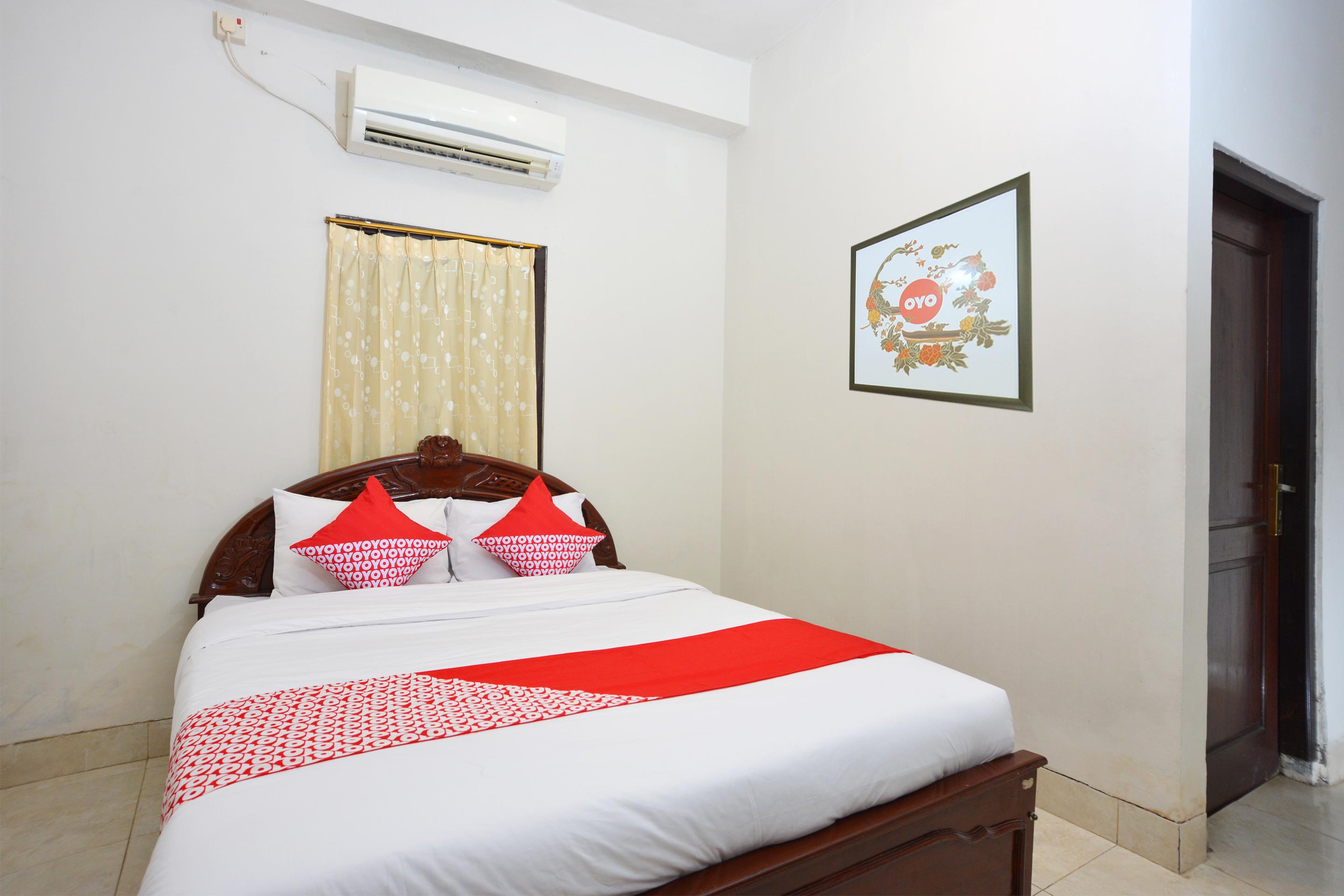 Oyo 586 Hotel Wijaya Kalasan Exterior foto