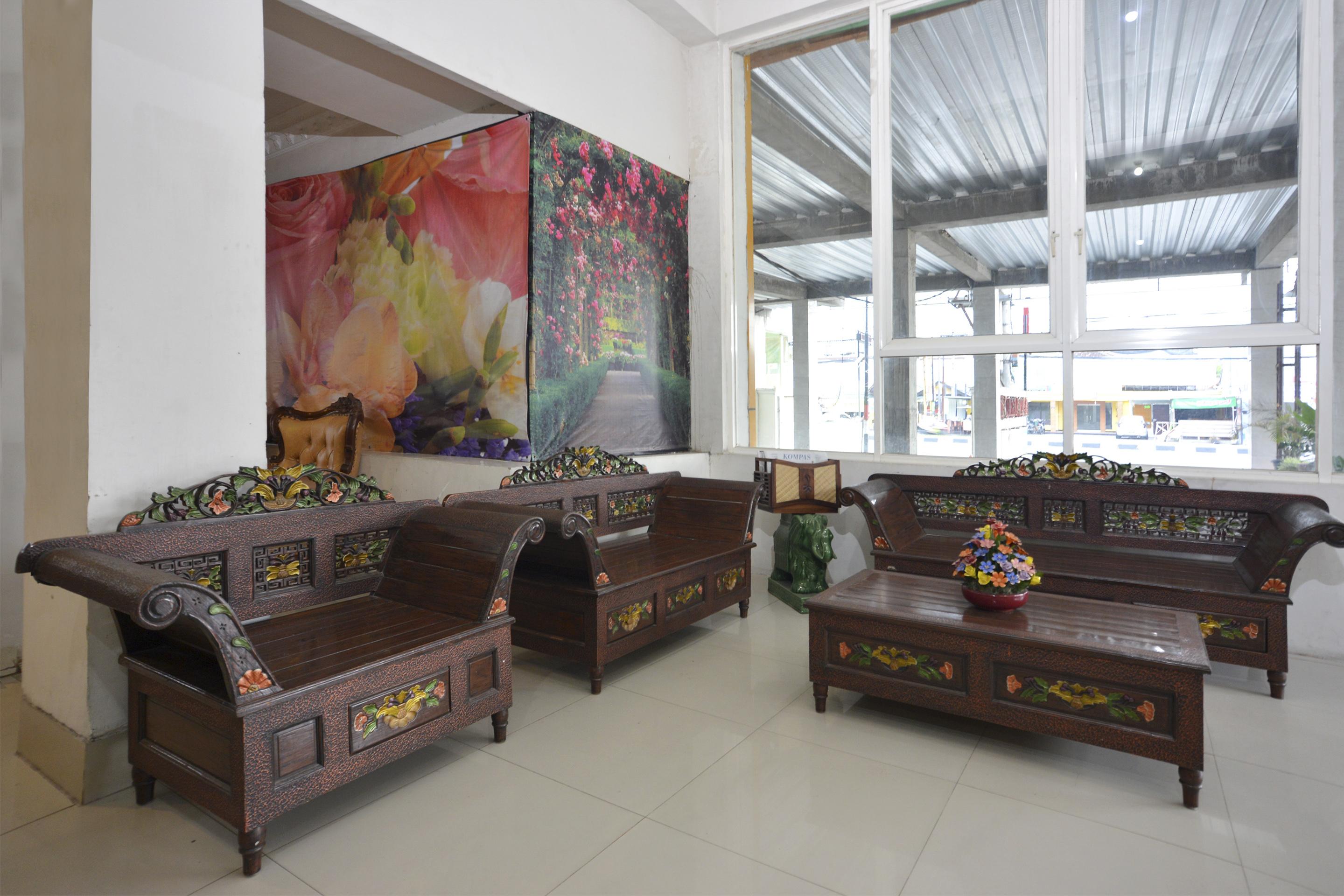 Oyo 586 Hotel Wijaya Kalasan Exterior foto